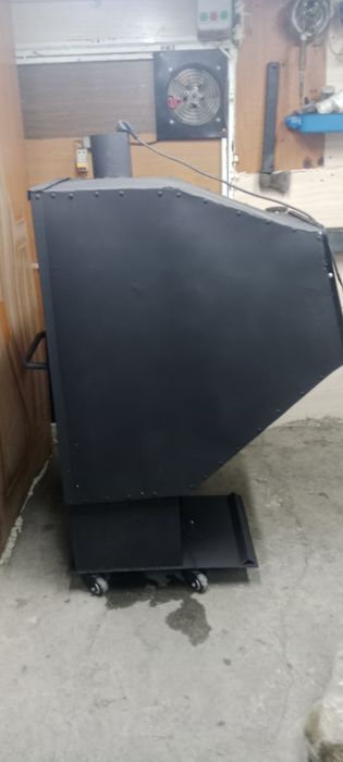 Продам печь на отработке