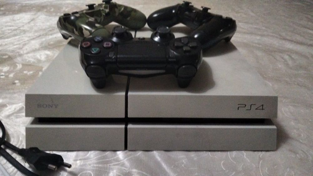 Плестейшн 4 бугын алсан арзандатып берем