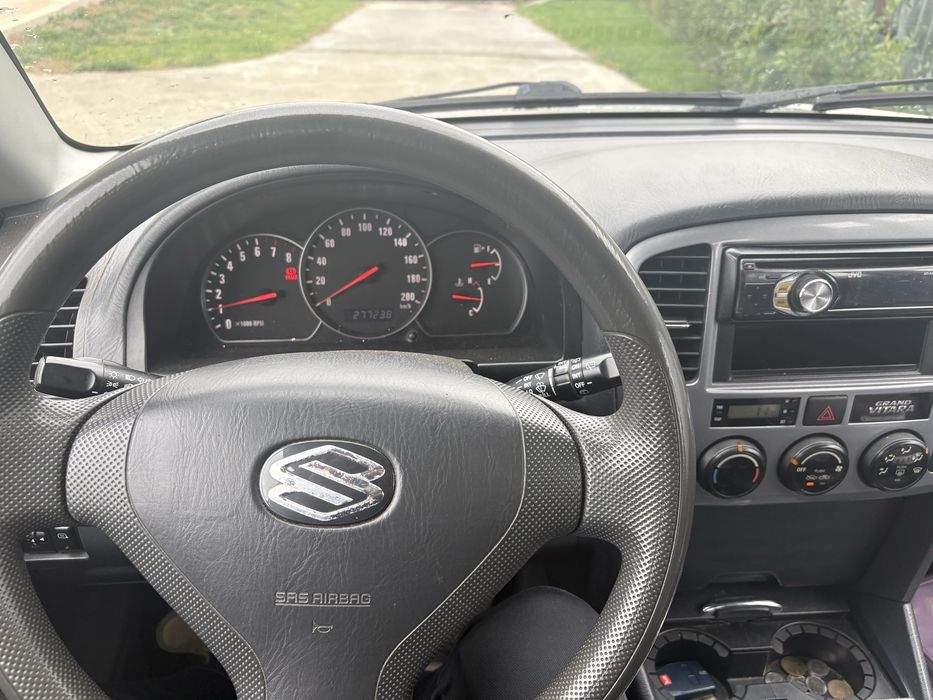 Grand Vitara 2.0