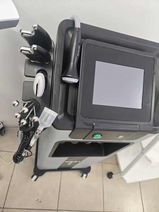 Козметична машина 10в1