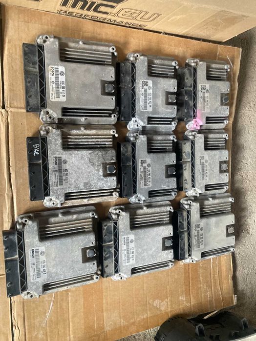 Компютър еку ecu електронен блок двигател пасат б6 туран голф bkd