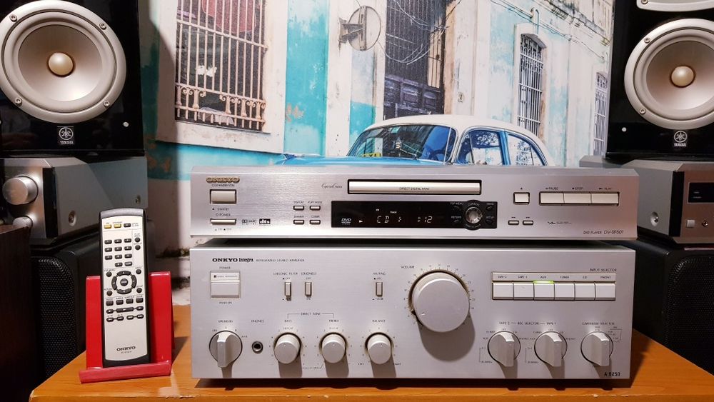 Amplificator - statie Onkyo Integra A 8250