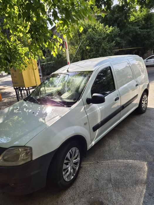 Lada largus gruzavoy 2015y sotiladi 3.5ming