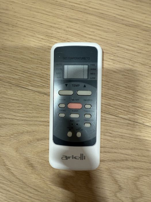 Мобилен климатик Arielli ARPAC12