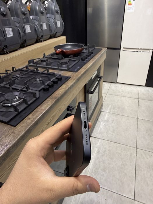 iPhone 16  128Gb  100% Yomkast  53ta sikl