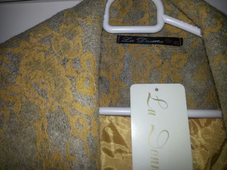 Jacheta matlasata, din lana, LaDonna,noua