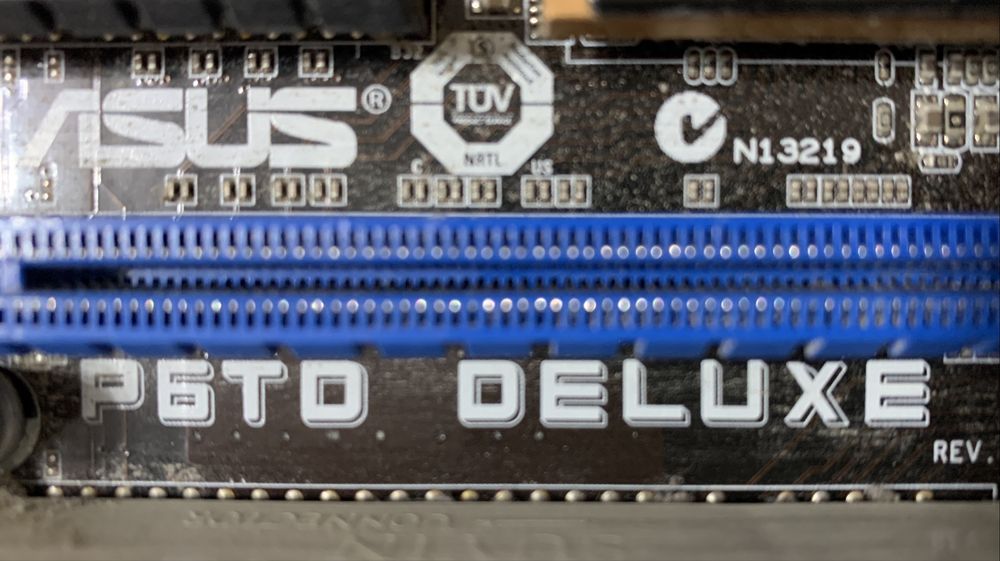 Vand sistem PC entry level gaming, procesor Intel I7, 12 GB memorie RAM