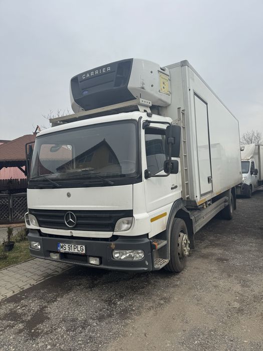 Mecedes-benz atego frigorific