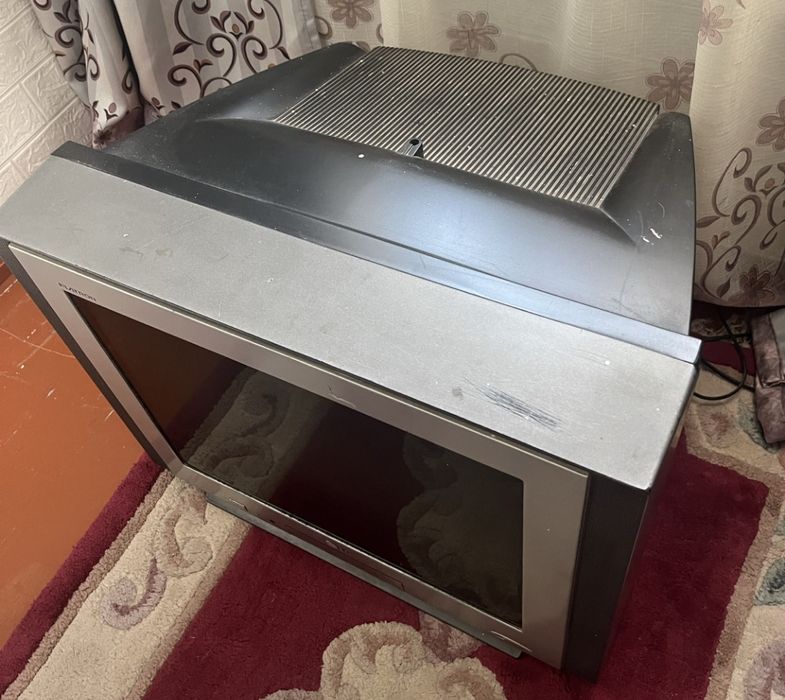 Телевизор SONY Trinitron