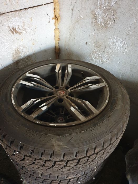 Продам резину с дисками