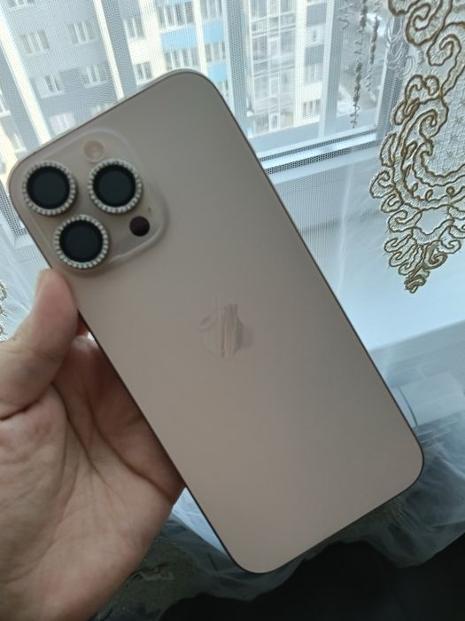 Продам iphone 16 pro max 256гб. в идеале!
