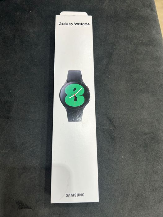 Смарт часовник нов