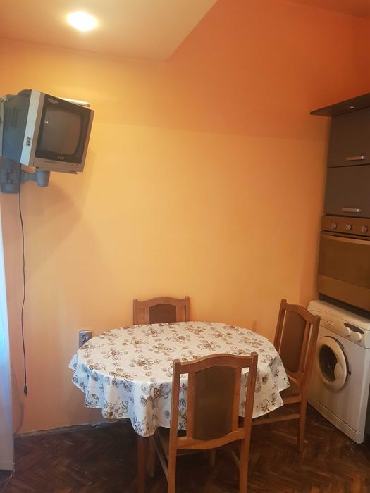 Дава се под наем Тристаен апартамент в Пловдив, Сточна гара - 65 кв.м за 510 € - Снимка #5