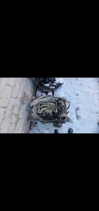 Двигатель на Ауди алрауд