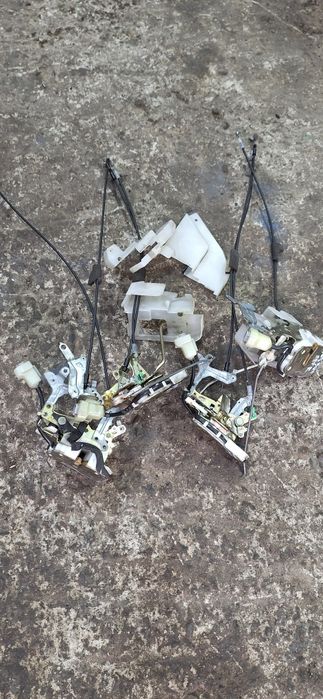 Замок двери Лексус ГС ДЖС 300 Lexus GS 300 160