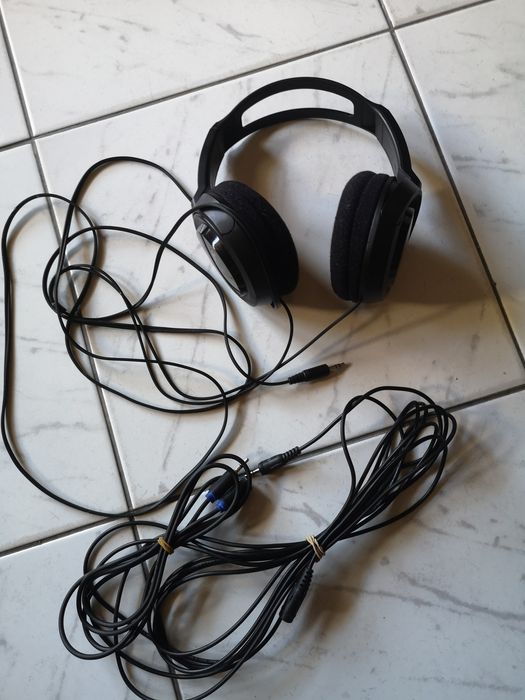 Аудио слушалки  JVC с 2 м кабел + 2 броя кабели