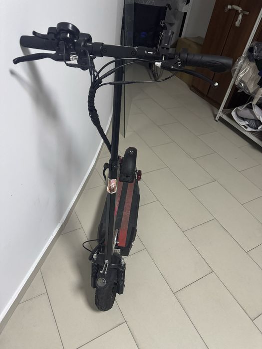 Самокат электрический