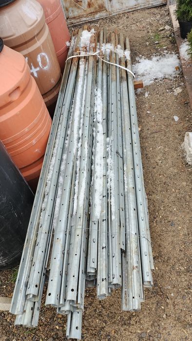 Vindem Șpalieri vibropresați Italia