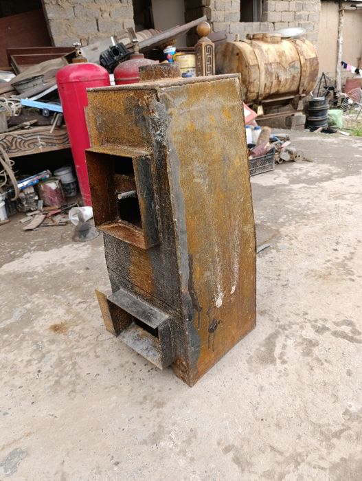 Piramida kotel sotiladi