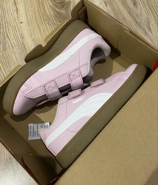 Нови маратонки Puma размер 31, цена 28лв.