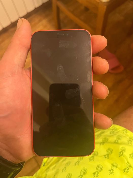 Iphone 12mini red