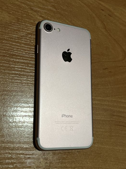 Айфон 7 32гб, емкость 74%