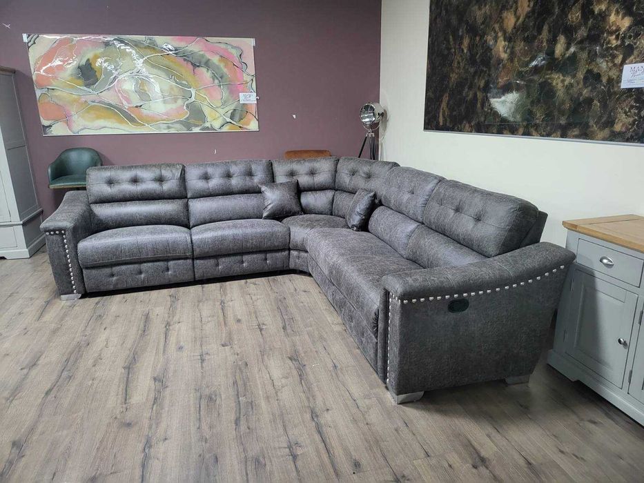 Кафяв ъглов диван от плат La-z-boy с ръчен релаксиращ механизъм