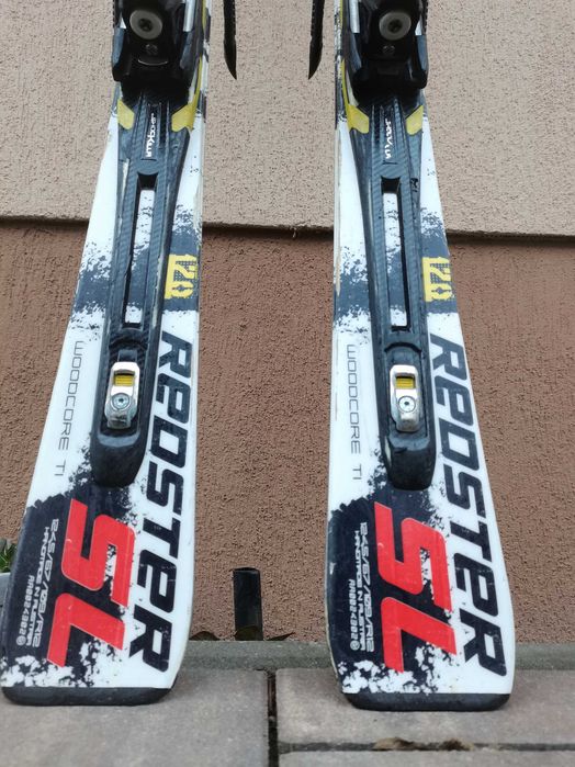 schiuri ATOMIC REDSTER SL 170 woodcore TI, pregatite pentru sezon!!!