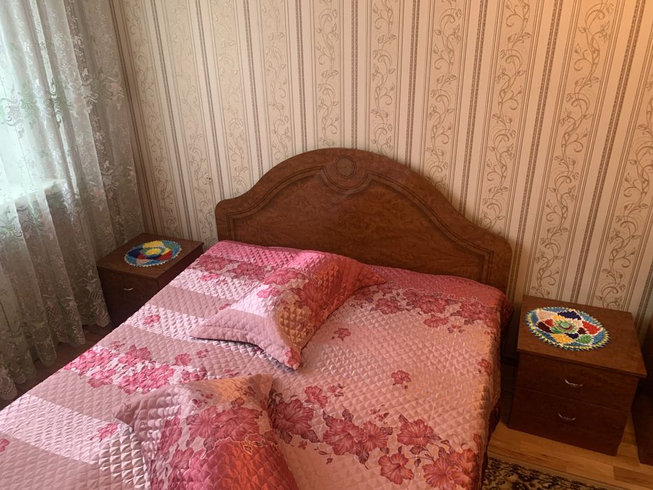 Продам спальный гарнитур