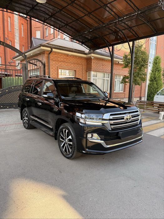 Toyota land cruiser