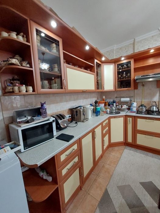 Кухня б/у продается