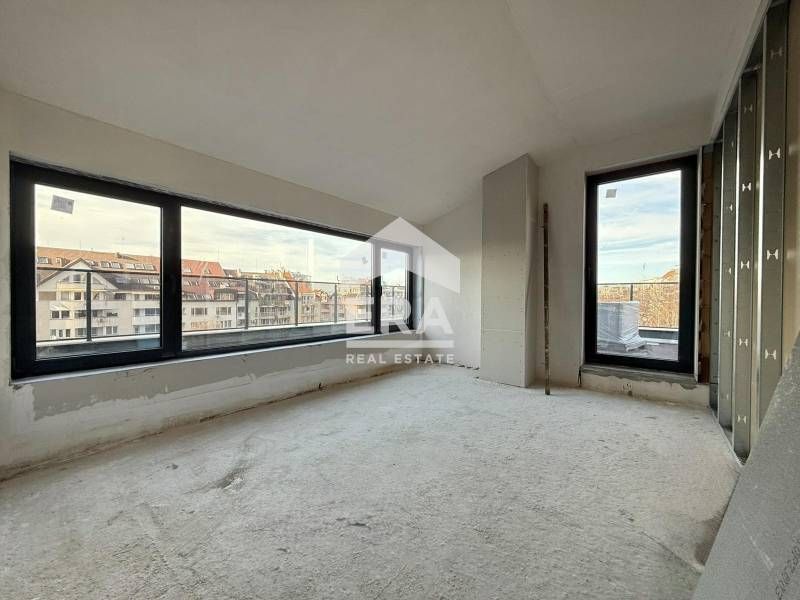 Южен четиристаен апартамент в бутикова сграда с АКТ 16 до Южен парк, к