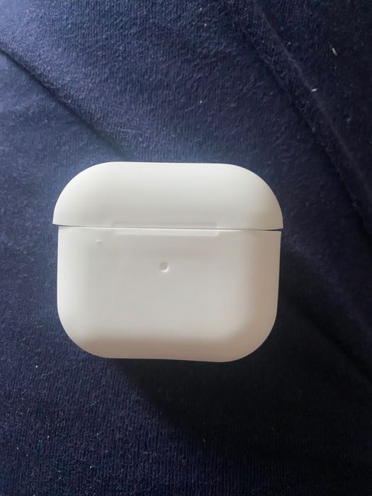 Нов * Кейс за AirPods 3 Apple