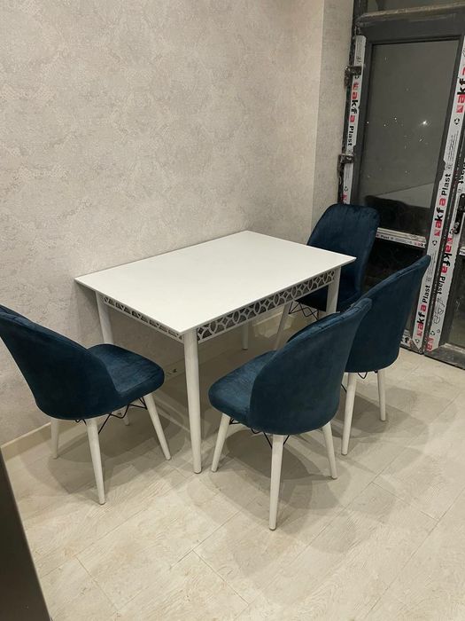 Стол стулья для кухня