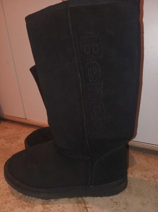 Зимни велурени ботуши Бенч / Bench.