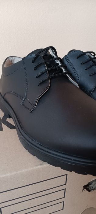 Мъжки обувки 43 номер