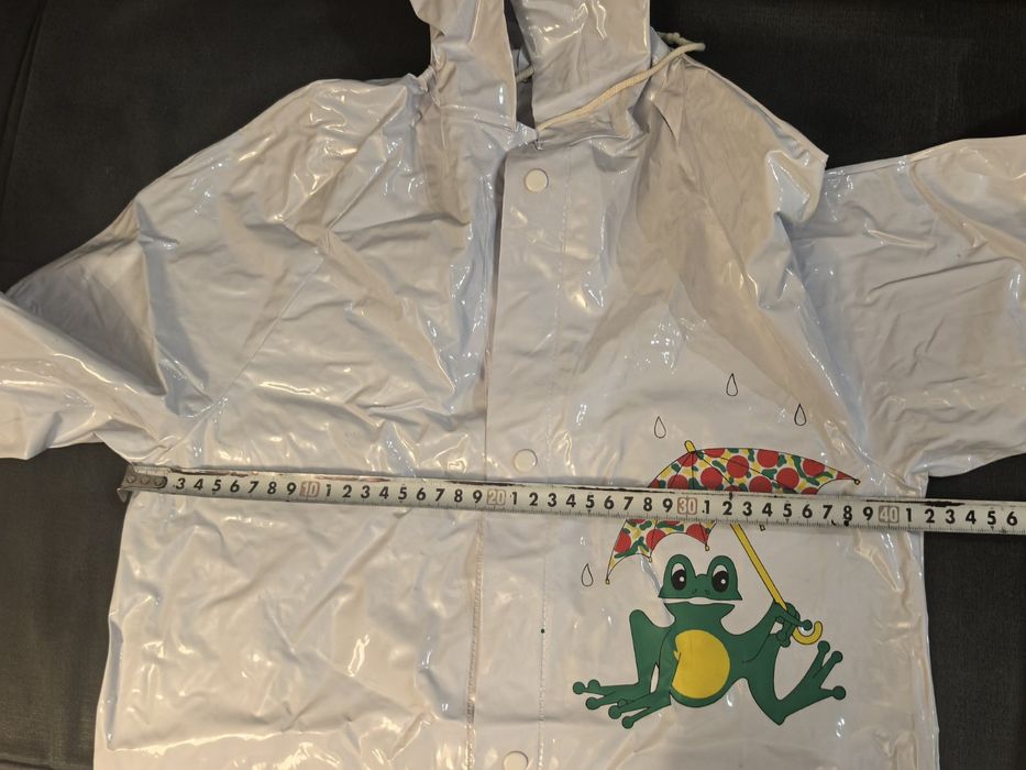 Весели  дъждобрани