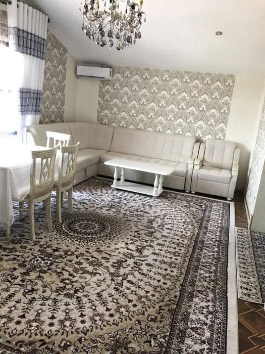 Chilonzor Novza metro yonida 2xonali kvartira ijaraga beriladi