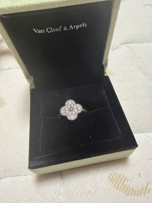 Комплект украшений Van Cleef & Bvlgar