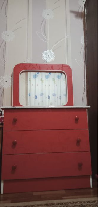 комод,мебель для спальни