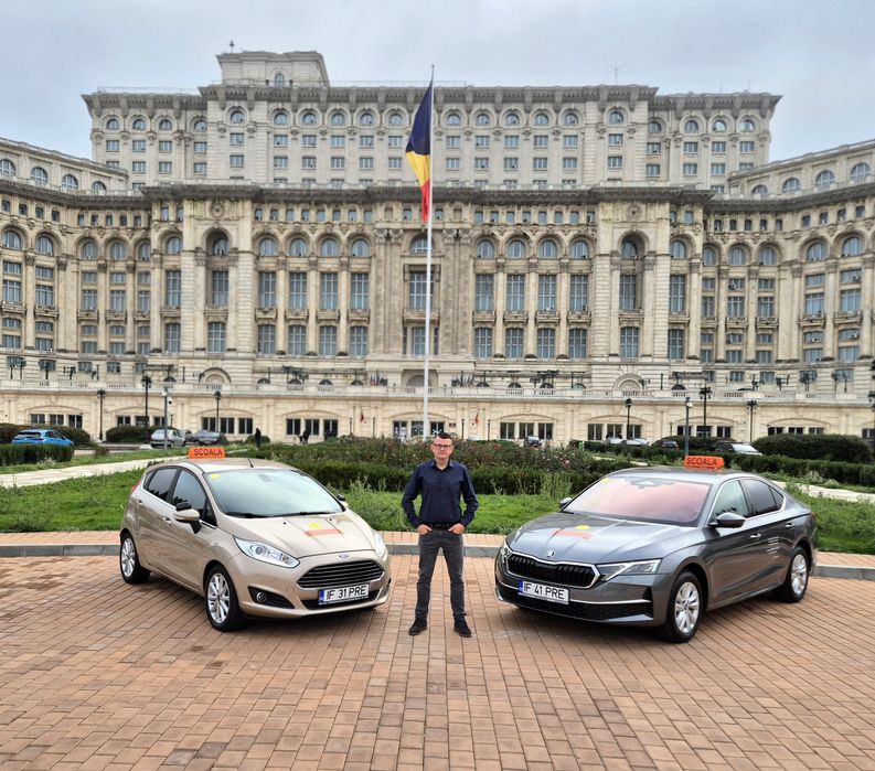Instructor auto școală șoferi