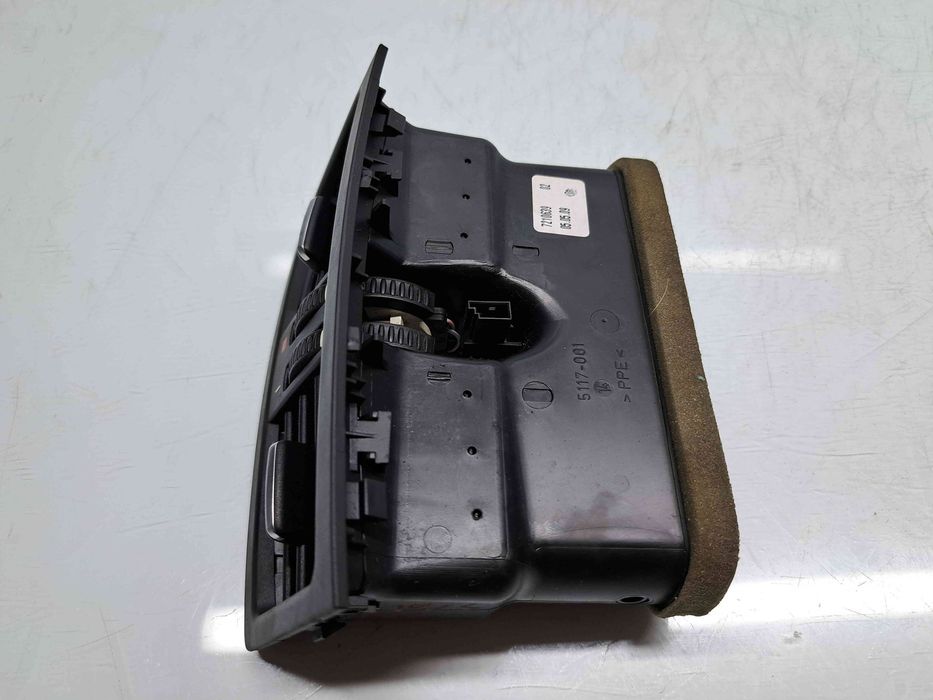 Grila aerisire spate Bmw 3 (E90) [Fabr 2005-2011] 7129556
