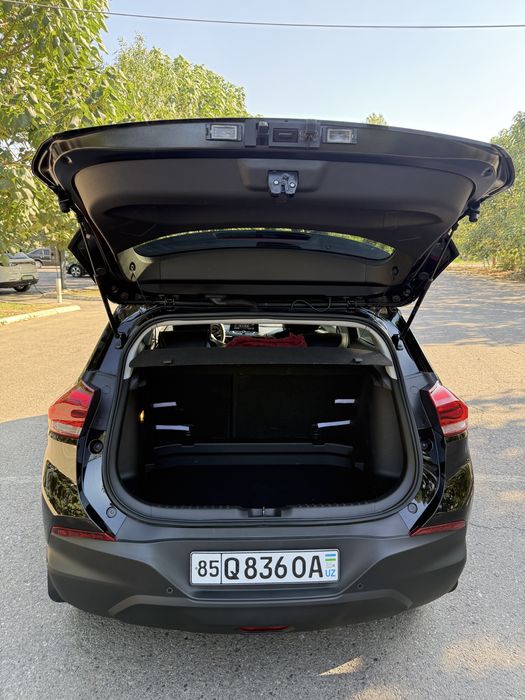 Chevrolet Tracker 2