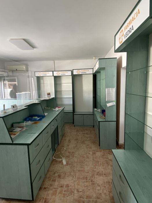 Locatie de inchiriat farmacie ( alte optiuni discutam la telefon )