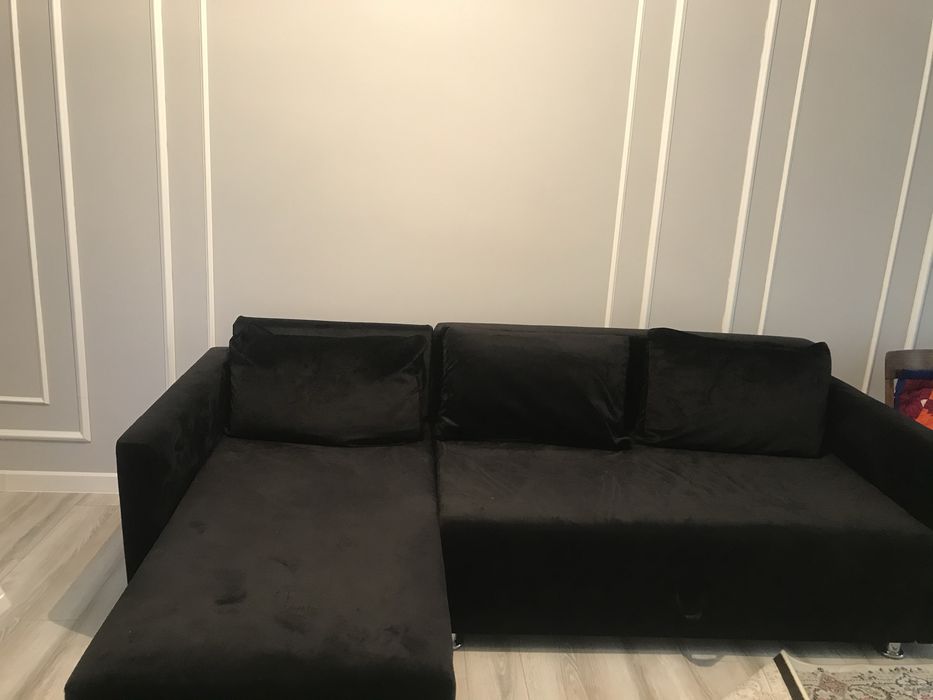Продам диван раскладывается, вместительный