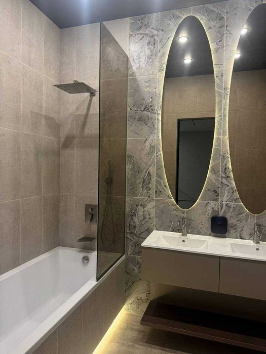 Продам дом в  стиле хайтек в районе роддома