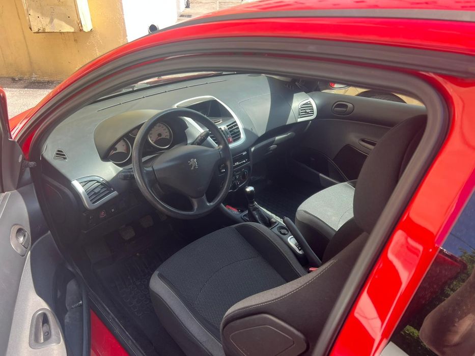 Peugeot 206+ 2012
