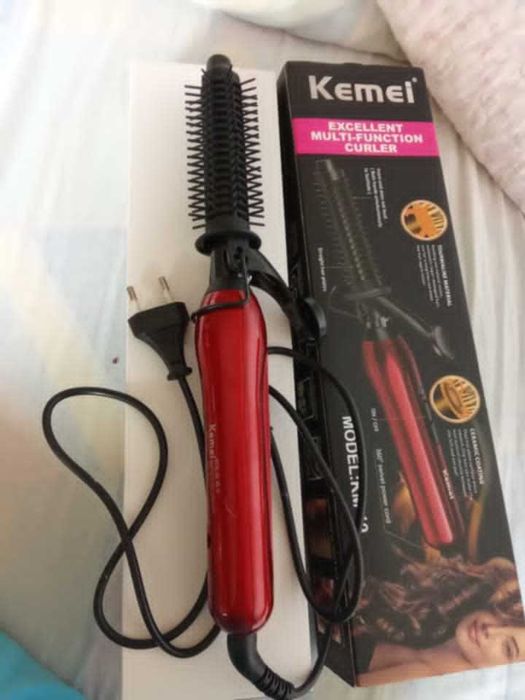 Продава маша за коса за 20€