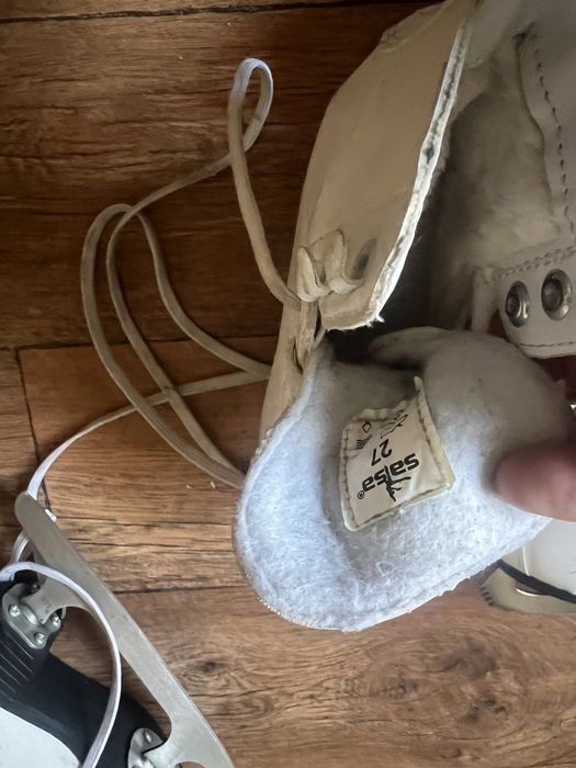 Коньки детское б/у