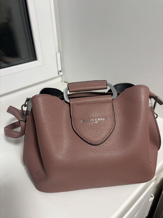 Продам 2 сумки в хорошем состоянии